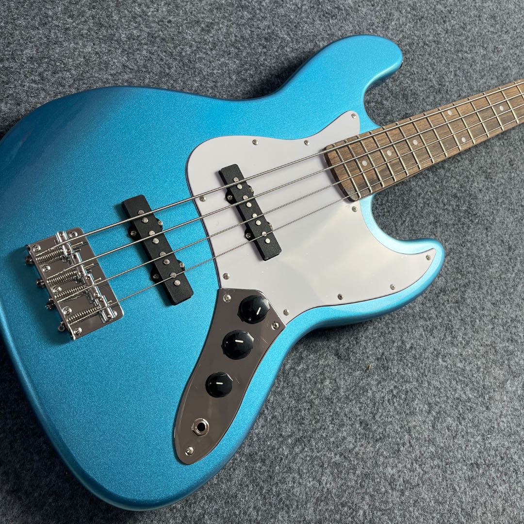Bass Guitar Strings - Nova Guitarra Elétrica Azul com Design